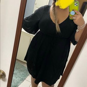 Short Sleeve Black Dress